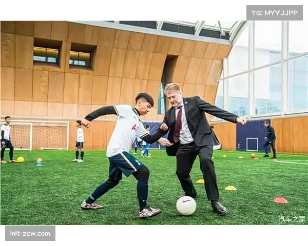 文化观察:英国足球评论中“Proper Football Man”传统与欧洲大陆战术分析的观念碰撞 文化观察:英国足球评论中“Proper Football Man”传统与欧洲大陆战术分析的观念碰撞